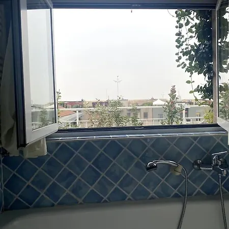 Penthouse In The Sky With 30 Sqm Terrace Station * Mediolan