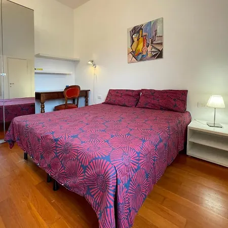 Penthouse In The Sky With 30 Sqm Terrace Station Apartament Mediolan